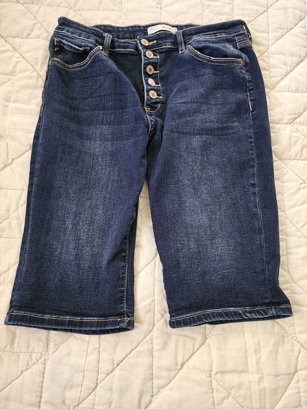 KanCan 5 Button High Rise Bermuda Shorts - Size 15
